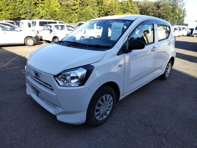 13414 Daihatsu Mira e s LA350S 2018 г. (LUM Tokyo Nyusatsu)